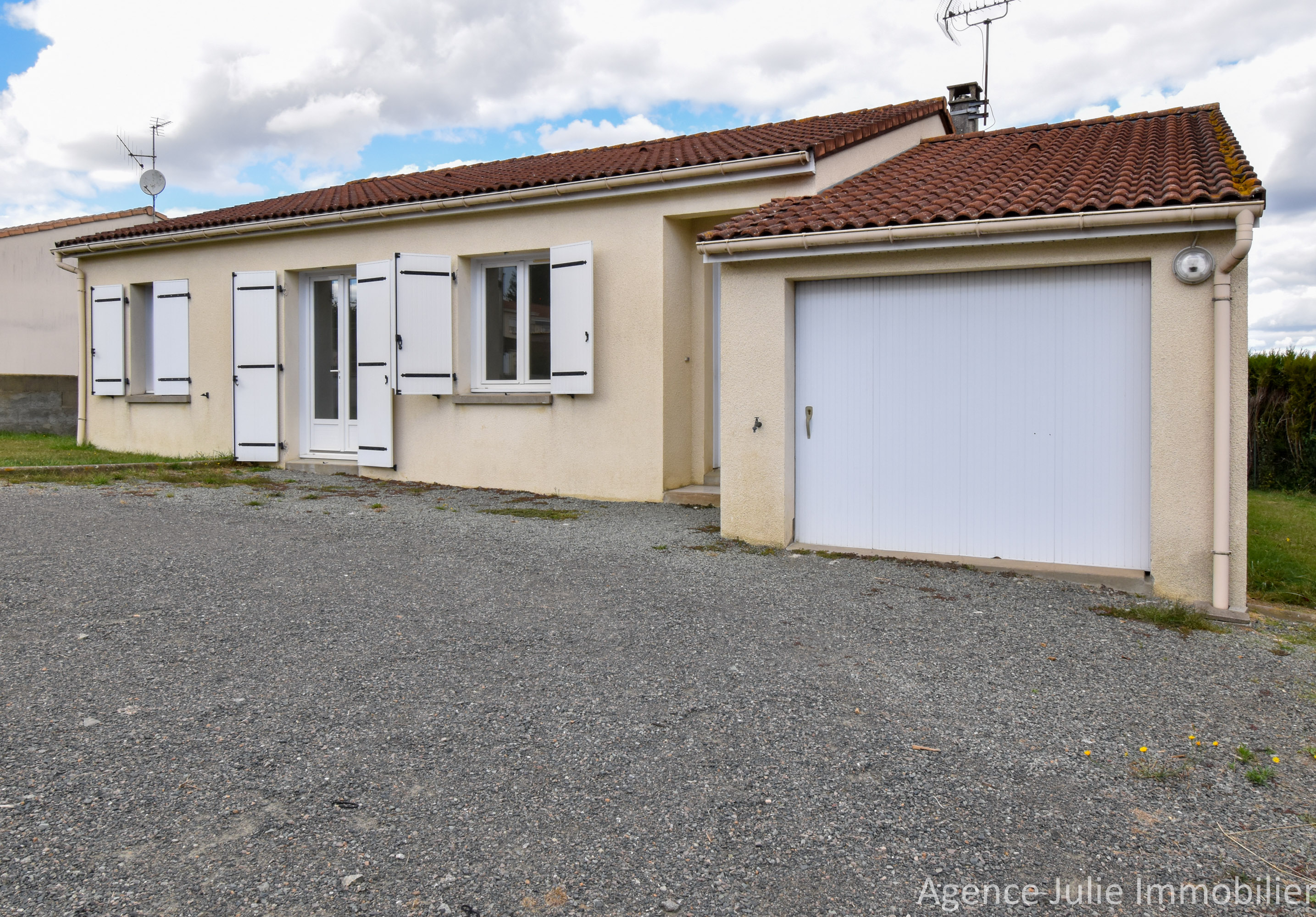 location A LOUER, PAVILLON PLAINPIED location A LOUER, PAVILLON PLAINPIED